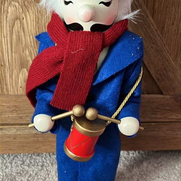 Christmas Scrooge or Caroler Wooden Nutcracker Shelf Sitter- Approx 5” by 15” - Picture 3 of 13